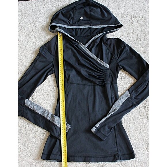 Lululemon - Run for Your Life Hoodie in Black + Heathered Grey, size 2 - Picture 4 of 9